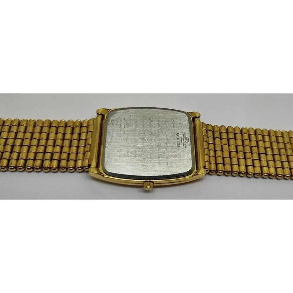 Vintage Style Seiko Quartz Mens Gold Watch & Black accents W/ Metal Strap